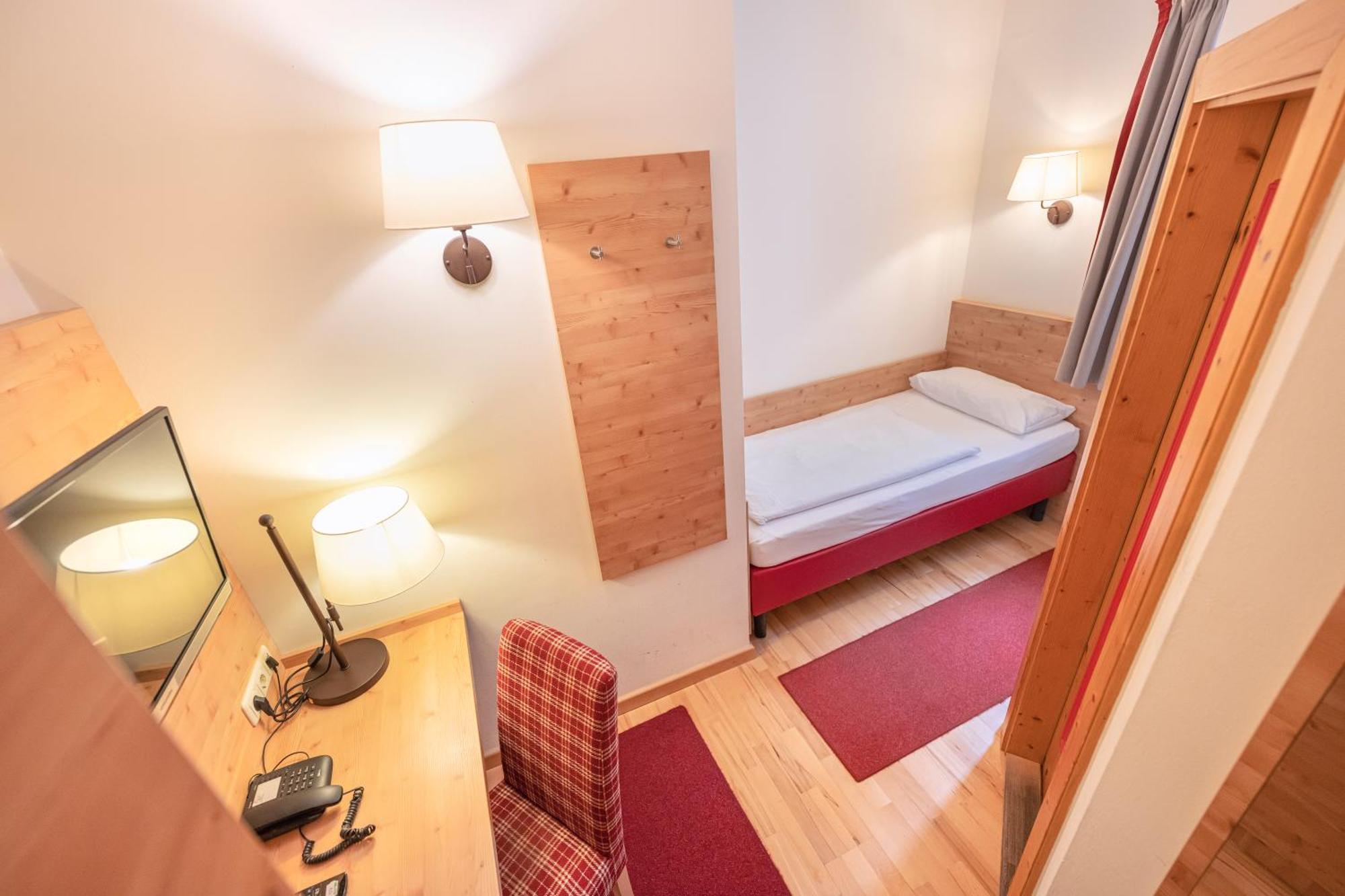 מינכן Hotel Eder מראה חיצוני תמונה